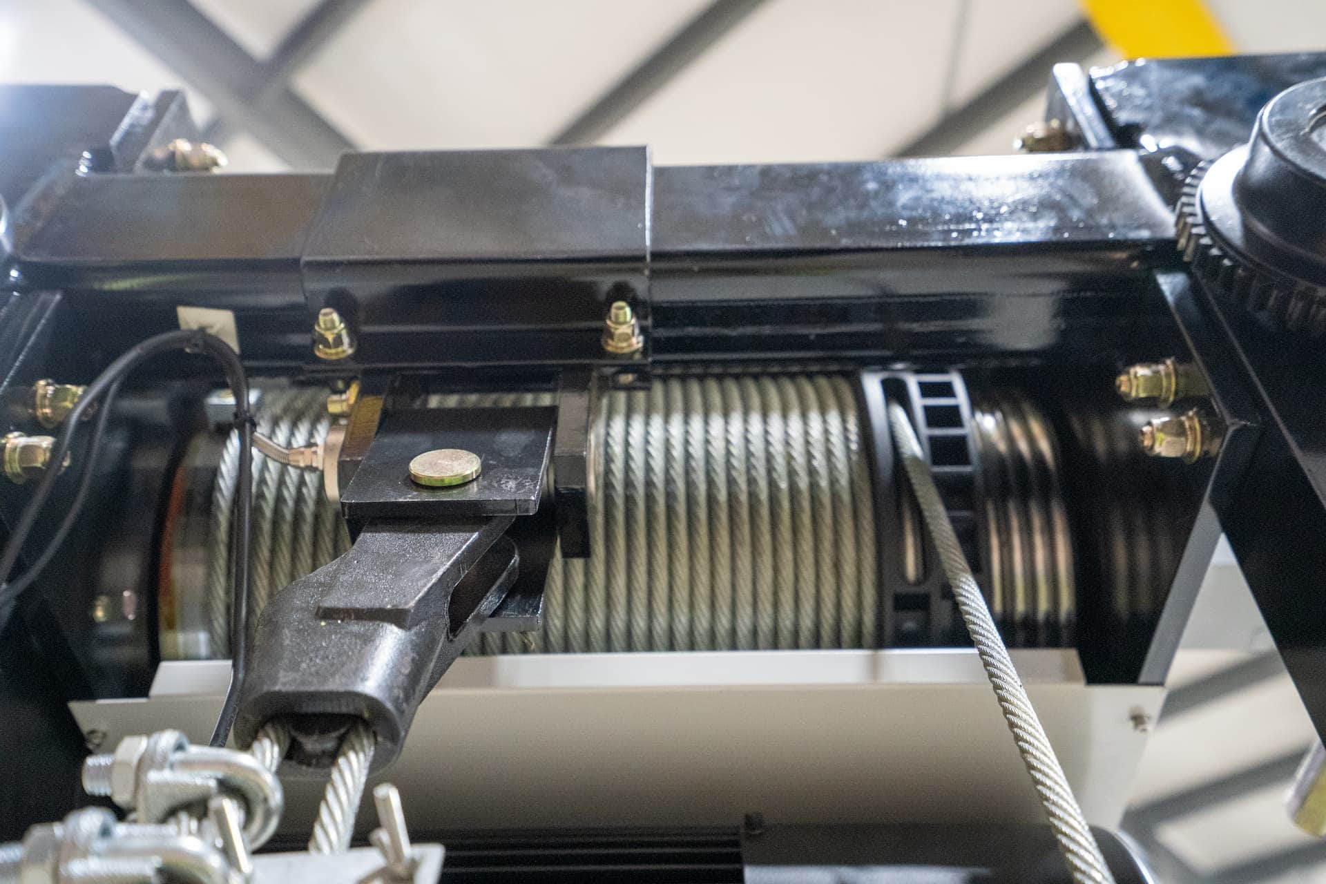 Closeup of Starke wire rope hoist drum